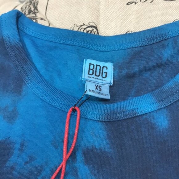 Bdg Urban Outfitters Tie Dye Baby Tee - Picture 6 of 6